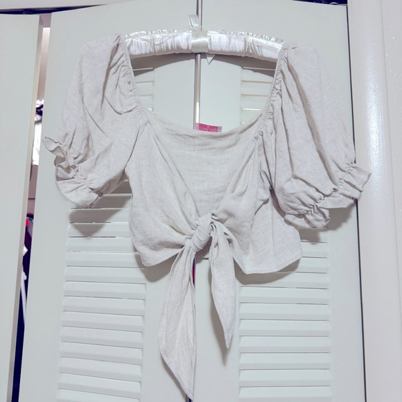 NWOT Pink Lily Tan/Cream Two-Piece. Tie Crop Top and Skirt - Picture 5 of 10